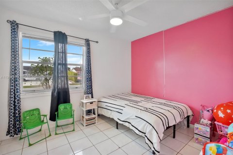 Villa ou maison à vendre à Homestead, Floride: 5 chambres, 148.83 m2 № 2008340 - photo 25