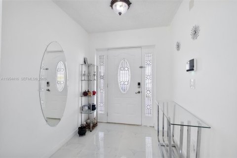 Villa ou maison à vendre à Homestead, Floride: 5 chambres, 148.83 m2 № 2008340 - photo 4