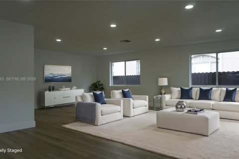 Купить виллу или дом в Майами, Флорида 3 спальни, 162.39м2, № 2064726 - фото 4