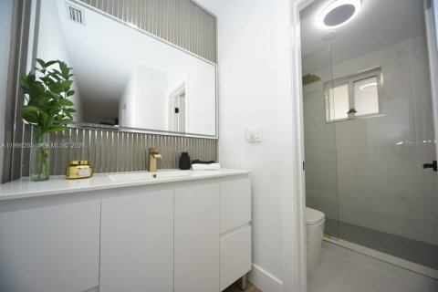 Купить виллу или дом в Майами, Флорида 3 спальни, 162.39м2, № 2064726 - фото 18