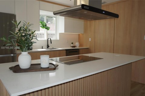 Купить виллу или дом в Майами, Флорида 3 спальни, 162.39м2, № 2064726 - фото 8