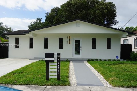 Дом в Майами, Флорида 3 спальни, 162.39м2 № 2064726