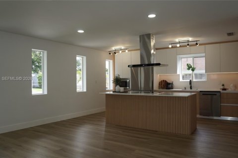 Купить виллу или дом в Майами, Флорида 3 спальни, 162.39м2, № 2064726 - фото 9