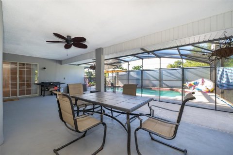 Casa en venta en Deltona, Florida, 3 dormitorios, 160.26 m2 № 1835726 - foto 23