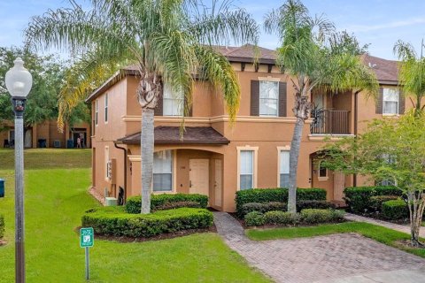 Townhouse in Davenport, Florida 4 bedrooms, 172.43 sq.m. № 1720758 - photo 4