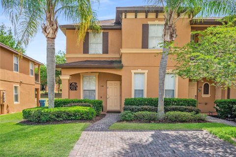 Townhouse in Davenport, Florida 4 bedrooms, 172.43 sq.m. № 1720758 - photo 2