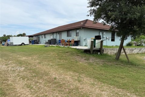 House in Palmetto, Florida 6 bedrooms, 232.44 sq.m. № 2122664 - photo 10