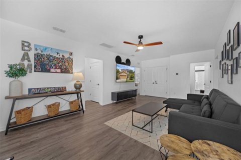 Casa en venta en Davenport, Florida, 5 dormitorios, 258.64 m2 № 1883582 - foto 15