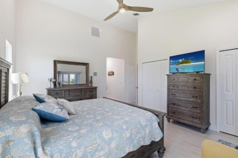 House in St. Lucie, Florida 2 bedrooms, 156.08 sq.m. № 2251591 - photo 26