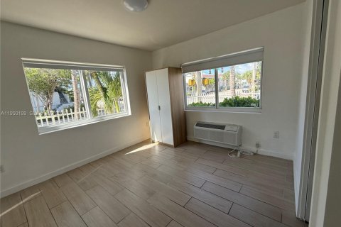 Immobilier commercial à vendre à Miami Beach, Floride: 386.66 m2 № 2005849 - photo 25