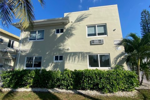 Immobilier commercial à vendre à Miami Beach, Floride: 386.66 m2 № 2005849 - photo 5