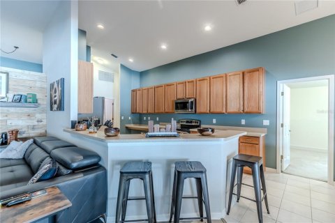 Casa en venta en Spring Hill, Florida, 4 dormitorios, 244.33 m2 № 1515453 - foto 21
