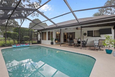 House in Spring Hill, Florida 3 bedrooms, 135.64 sq.m. № 2347331 - photo 23