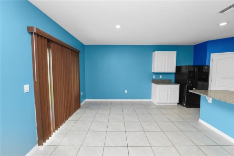 Villa ou maison à vendre à Eagle Lake, Floride: 4 chambres, 171.96 m2 № 2339047 - photo 30