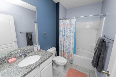 Villa ou maison à vendre à Eagle Lake, Floride: 4 chambres, 171.96 m2 № 2339047 - photo 7