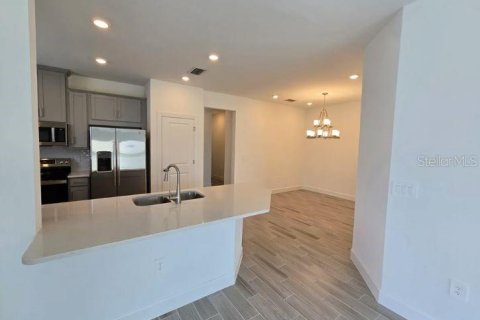 House in Port Charlotte, Florida 2 bedrooms, 123.47 sq.m. № 1787622 - photo 5