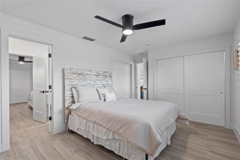 Villa ou maison à louer à Clearwater, Floride: 4 chambres, 225.57 m2 № 1687927 - photo 18