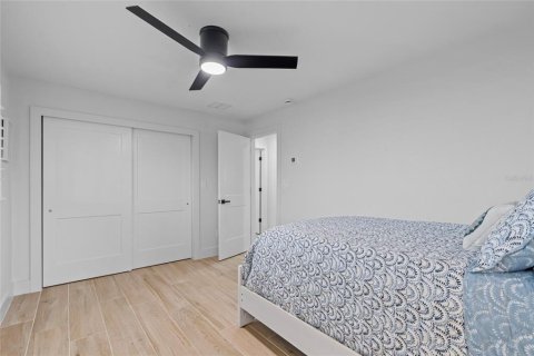 Villa ou maison à louer à Clearwater, Floride: 4 chambres, 225.57 m2 № 1687927 - photo 22
