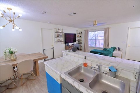 Copropriété à vendre à Altamonte Springs, Floride: 2 chambres, 94.67 m2 № 1570008 - photo 4