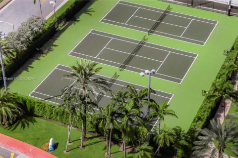 Condominio en venta en Miami Beach, Florida, 1 dormitorio, 79.06 m2 № 1861658 - foto 26