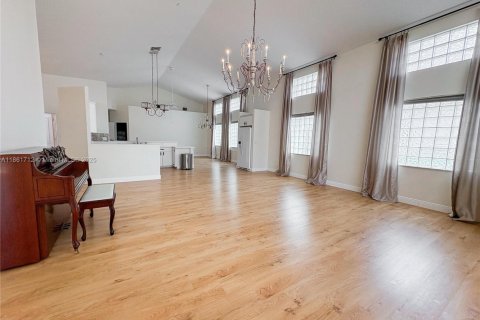 Casa en alquiler en Boca Raton, Florida, 3 dormitorios, 192.68 m2 № 1890098 - foto 10