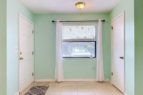 Condo in Bradenton, Florida, 2 bedrooms № 2151571 - photo 9