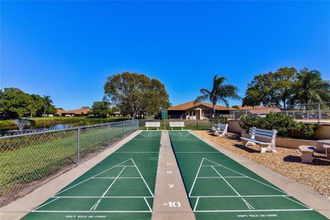Condo in Bradenton, Florida, 2 bedrooms № 2151571 - photo 24