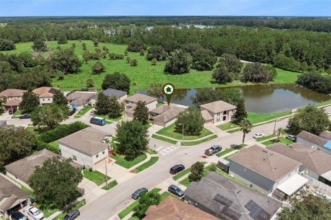 House in Orlando, Florida 3 bedrooms, 151.52 sq.m. № 2358133 - photo 25