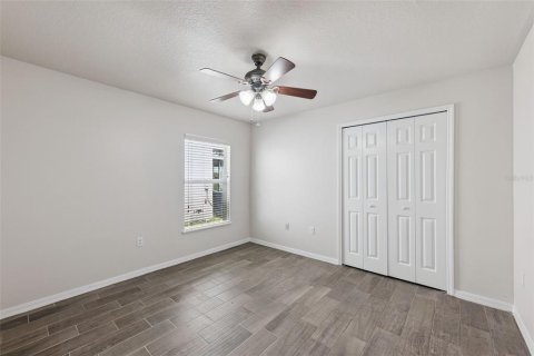 House in Orlando, Florida 3 bedrooms, 151.52 sq.m. № 2358133 - photo 18