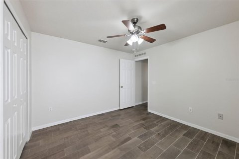 House in Orlando, Florida 3 bedrooms, 151.52 sq.m. № 2358133 - photo 16