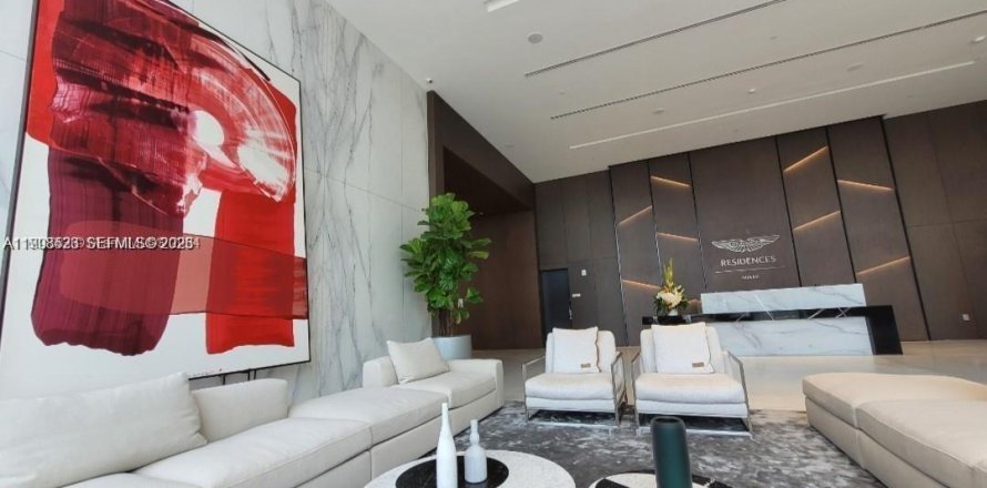 Кондоминиум с 1 спальней в Майами, Флорида № 2060429