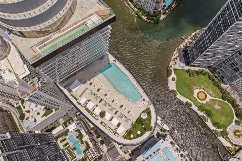 Снять в аренду кондоминиум в Майами, Флорида 1 спальня, 63.08м2, № 2060429 - фото 12