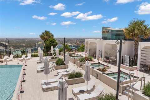 Снять в аренду кондоминиум в Майами, Флорида 1 спальня, 63.08м2, № 2060429 - фото 13