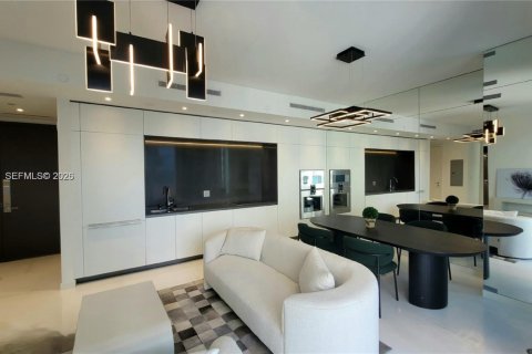 Снять в аренду кондоминиум в Майами, Флорида 1 спальня, 63.08м2, № 2060429 - фото 7