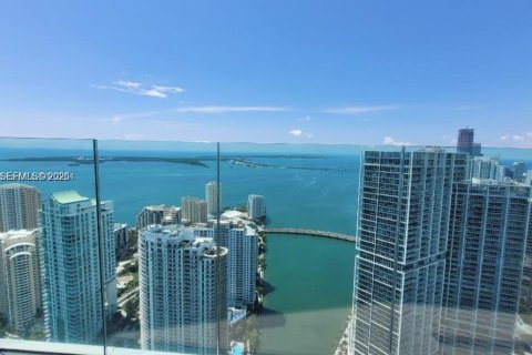 Снять в аренду кондоминиум в Майами, Флорида 1 спальня, 63.08м2, № 2060429 - фото 3