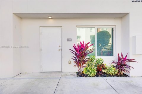 Condo in Miami, Florida, 3 bedrooms  № 1865296 - photo 5