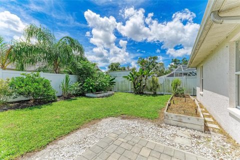 House in Sarasota, Florida 3 bedrooms, 168.43 sq.m. № 2409794 - photo 27