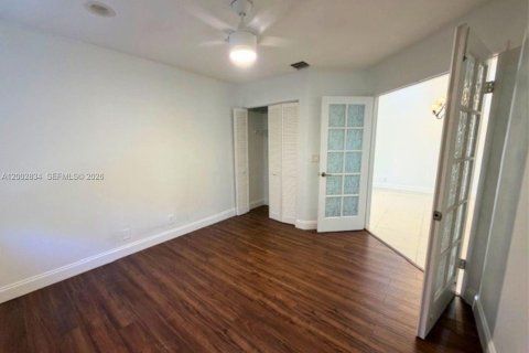Touwnhouse à vendre à Coral Springs, Floride: 3 chambres, 175.21 m2 № 2272629 - photo 10
