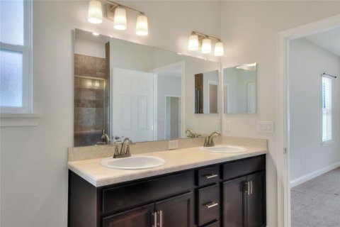 Casa en venta en Lakeland, Florida, 4 dormitorios, 197.23 m2 № 1836881 - foto 29