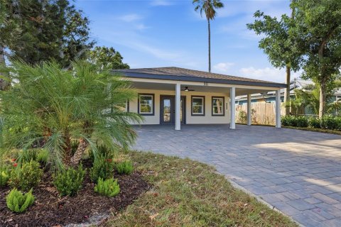 Villa ou maison à vendre à Palmetto, Floride: 3 chambres, 127.83 m2 № 1901913 - photo 2