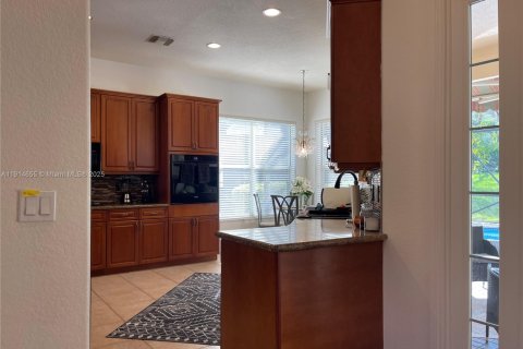 Casa en venta en Parkland, Florida, 4 dormitorios, 221.94 m2 № 1970118 - foto 17