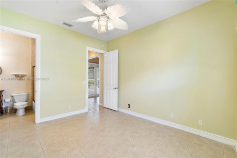 Casa en venta en Parkland, Florida, 4 dormitorios, 221.94 m2 № 1970118 - foto 12