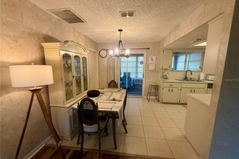 Villa ou maison à louer à Ocala, Floride: 2 chambres, 89.19 m2 № 1719895 - photo 8