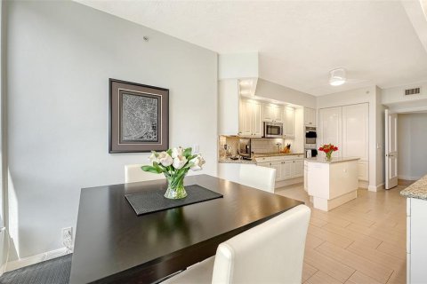 Condo in Longboat Key, Florida, 3 bedrooms  № 2298202 - photo 28