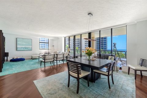 Condo in Longboat Key, Florida, 3 bedrooms  № 2298202 - photo 16