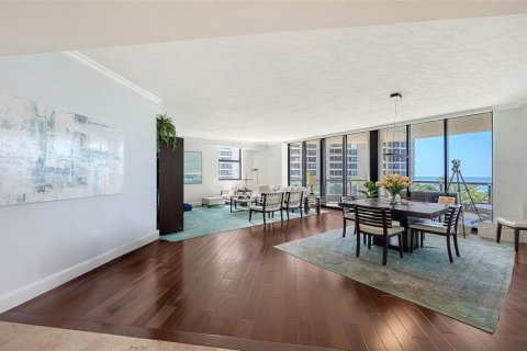 Condo in Longboat Key, Florida, 3 bedrooms  № 2298202 - photo 9