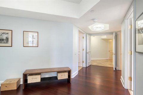 Condo in Longboat Key, Florida, 3 bedrooms  № 2298202 - photo 7