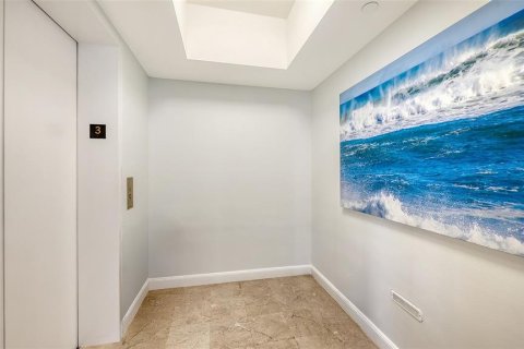 Condo in Longboat Key, Florida, 3 bedrooms  № 2298202 - photo 6