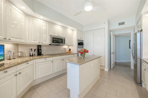 Condo in Longboat Key, Florida, 3 bedrooms  № 2298202 - photo 27