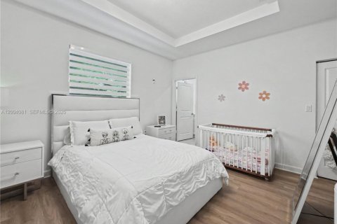 Купить таунхаус в Майами, Флорида 3 спальни, 123.56м2, № 2069099 - фото 23